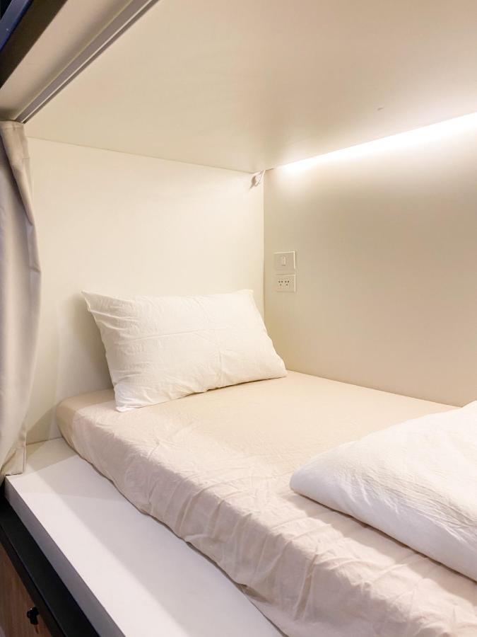 Ben&Pooh Hostel بانكوك المظهر الخارجي الصورة